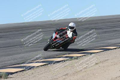 media/Oct-13-2025-Moto Forza (Mon) [[a66d839500]]/2-A Group/Session 2 (Bowl)/